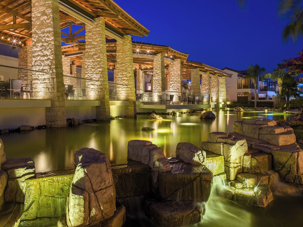 Olympic Lagoon Resort - Ayia Napa — Restaurant & bars in Ayia Napa, Famagusta Region
