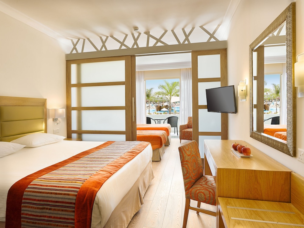 Olympic Lagoon Resort - Ayia Napa — Hotel rooms in Ayia Napa, Famagusta Region