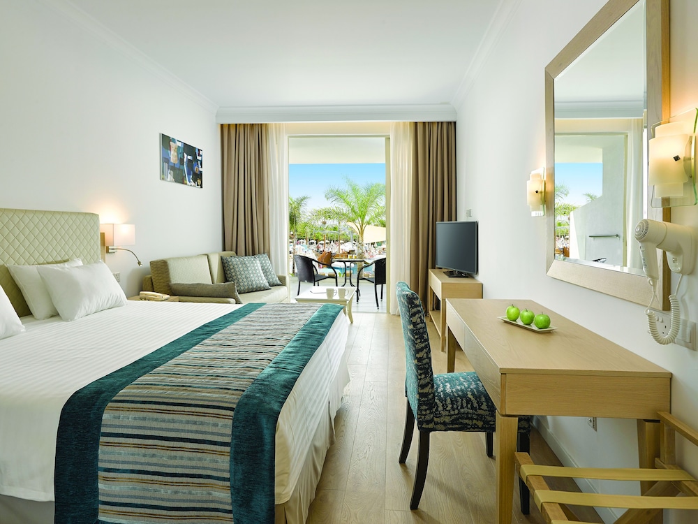 Olympic Lagoon Resort - Ayia Napa — Hotel rooms in Ayia Napa, Famagusta Region