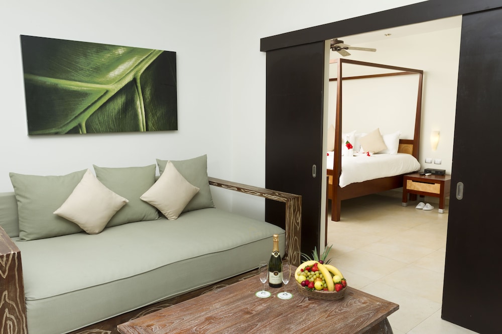 Sandos Caracol Nature Resort & Water Park All Inclusive — Rooms in Playa del Carmen, Quintana Roo
