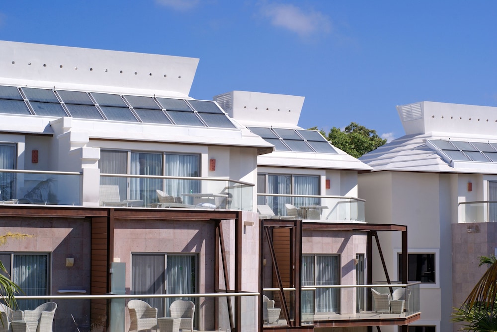 Sandos Caracol Nature Resort & Water Park All Inclusive — Rooms in Playa del Carmen, Quintana Roo