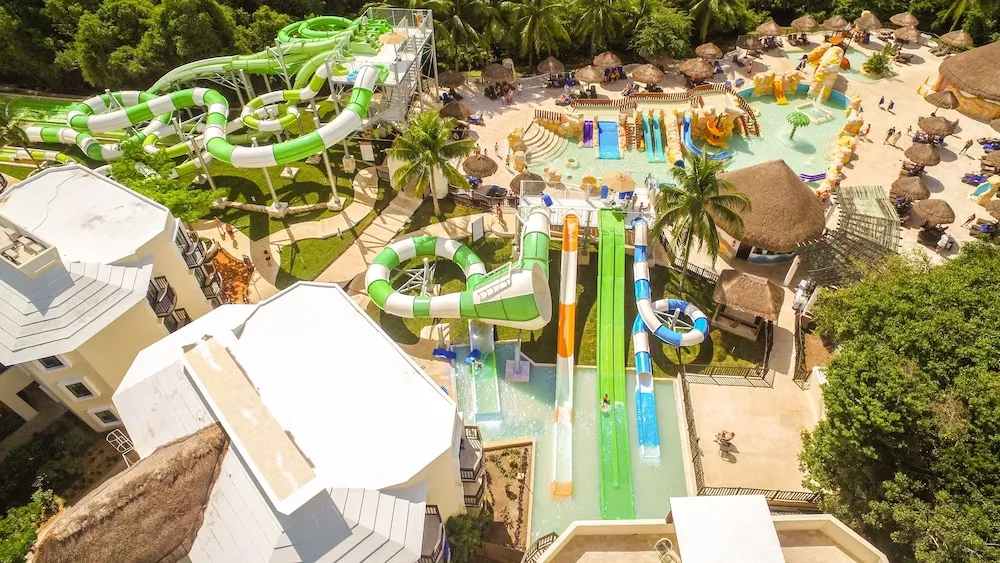 Sandos Caracol Nature Resort & Water Park All Inclusive