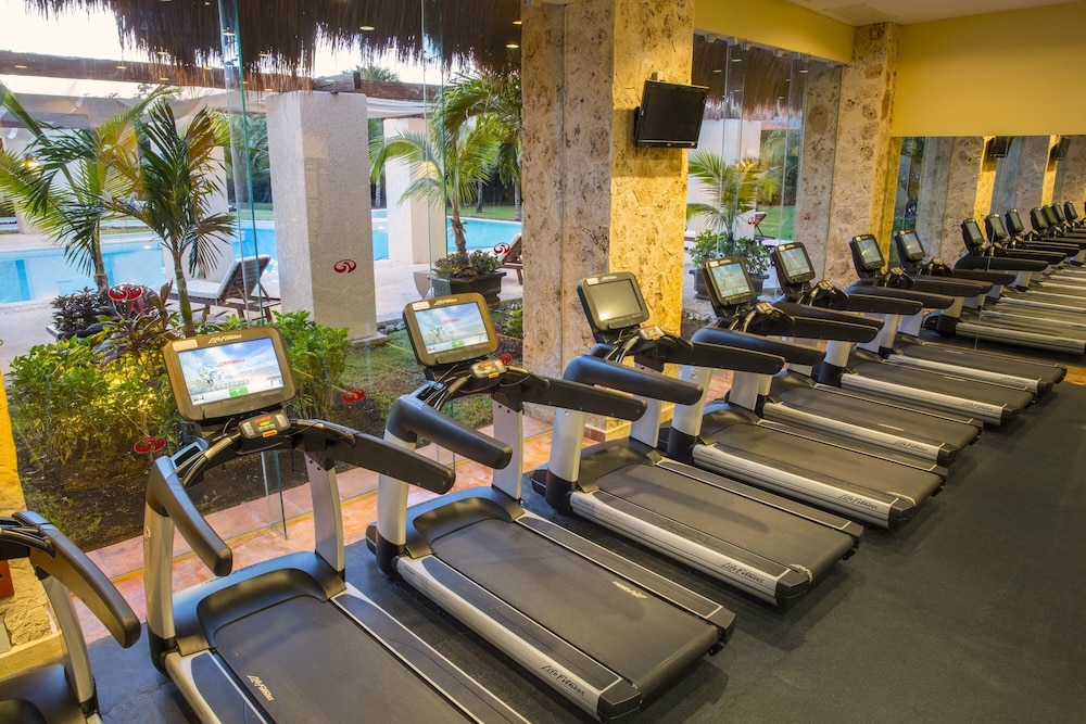 Grand Palladium Kantenah Resort & Spa All Inclusive — Sports & recreation in Xetna, Quintana Roo