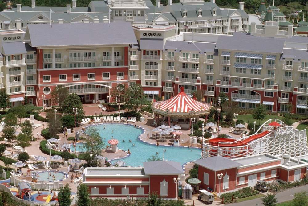 Disney's BoardWalk Villas — Swimming pool in Walt Disney World Resort, Florida