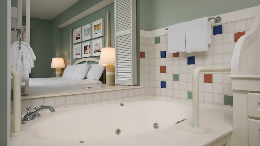 Disney's BoardWalk Villas — Hotel rooms in Walt Disney World Resort, Florida