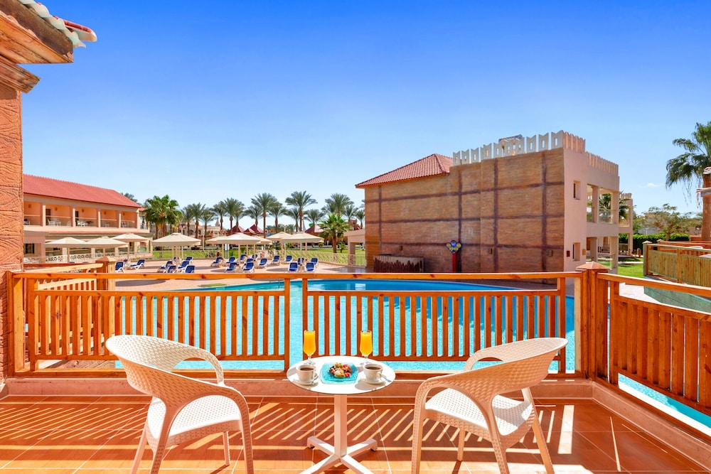 Pickalbatros Aqua Blu Sharm El Sheikh — Swimming pool in Sharm El Sheikh, Red Sea