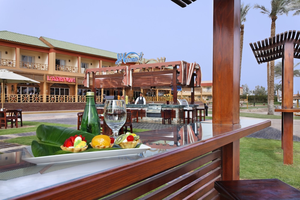 Pickalbatros Aqua Blu Sharm El Sheikh — Restaurant & bars in Sharm El Sheikh, Red Sea