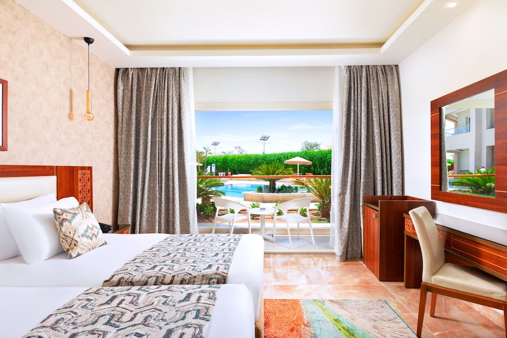 Pickalbatros Aqua Blu Sharm El Sheikh — Hotel rooms in Sharm El Sheikh, Red Sea