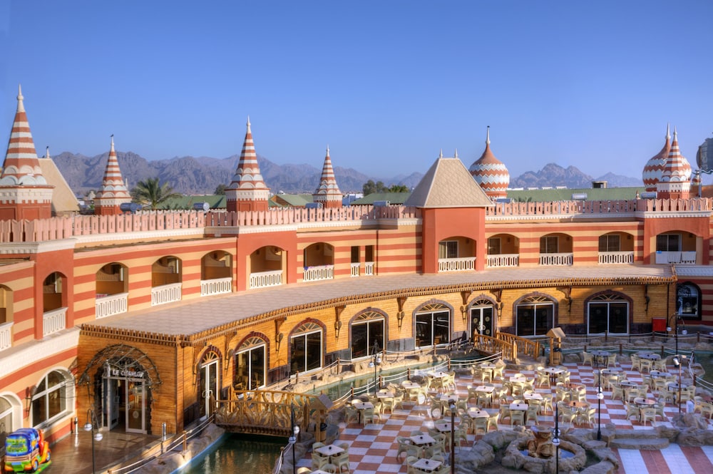 Pickalbatros Aqua Blu Sharm El Sheikh — Hotel building in Sharm El Sheikh, Red Sea