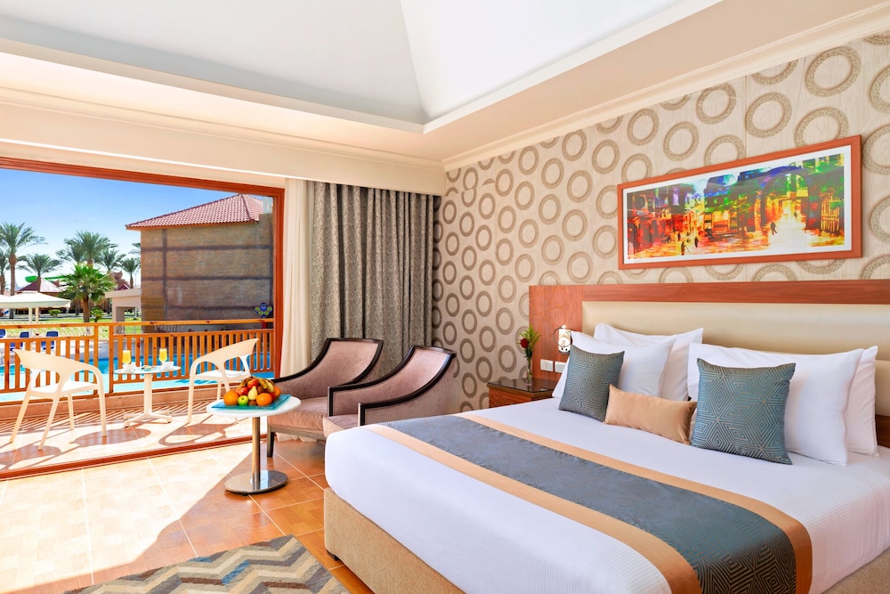 Pickalbatros Aqua Blu Sharm El Sheikh — Hotel rooms in Sharm El Sheikh, Red Sea