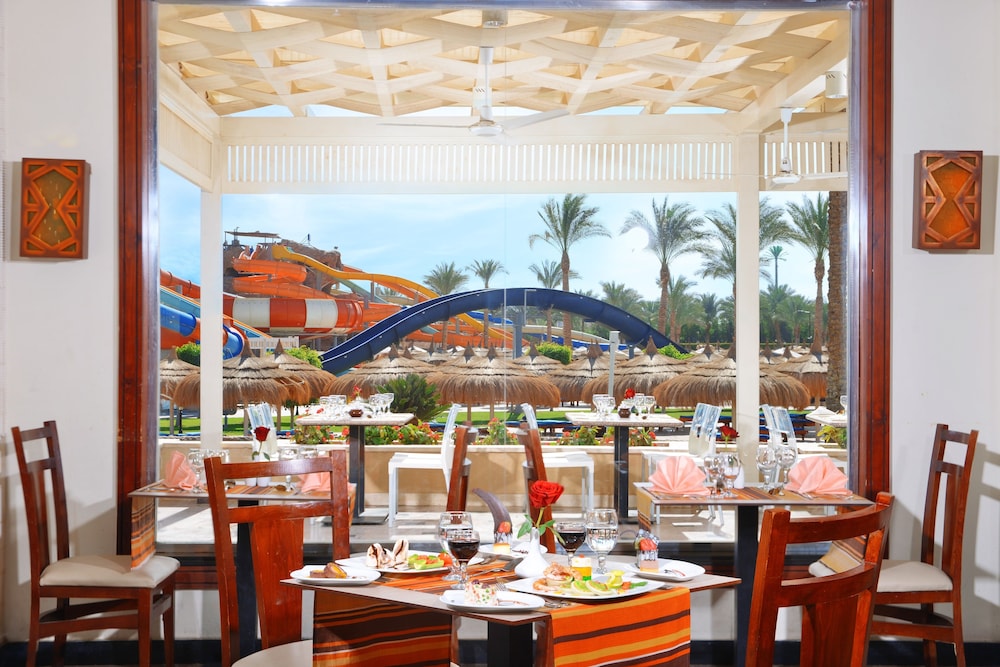 Pickalbatros Aqua Blu Sharm El Sheikh — Restaurant & bars in Sharm El Sheikh, Red Sea