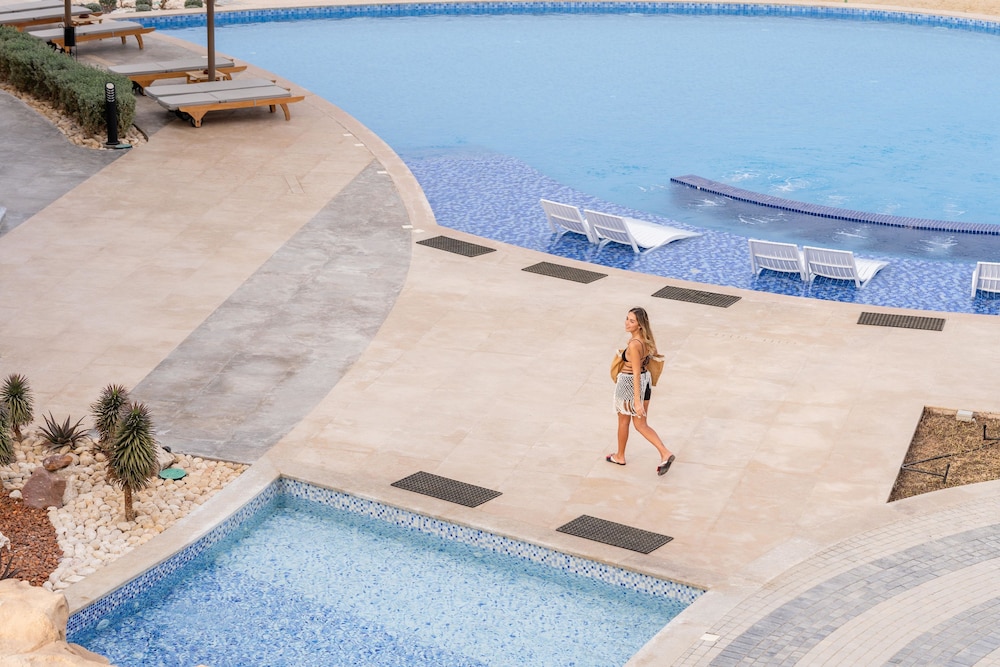 Malikia Resort Abu Dabbab — Swimming pool in Marsa Alam, Red Sea