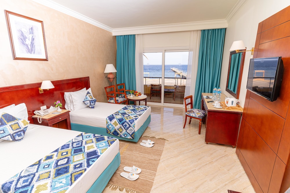 Malikia Resort Abu Dabbab — Hotel rooms in Marsa Alam, Red Sea