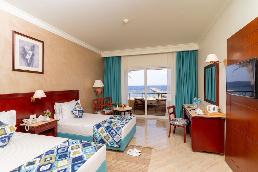 Malikia Resort Abu Dabbab — Hotel rooms in Marsa Alam, Red Sea