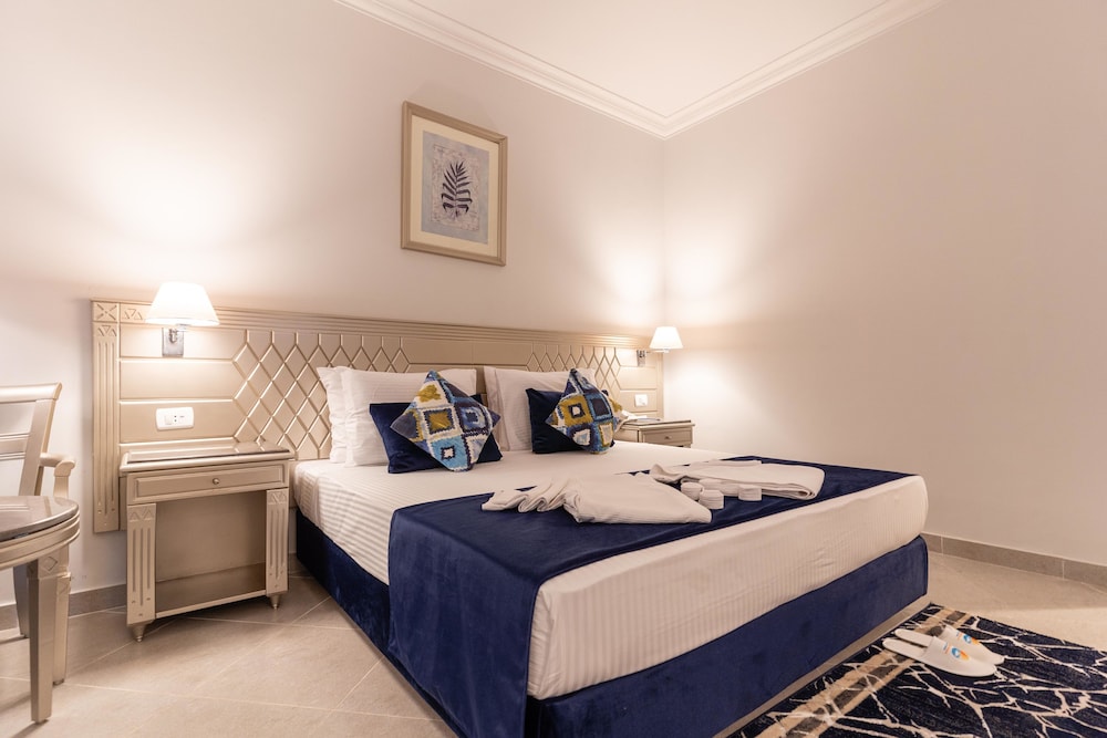 Malikia Resort Abu Dabbab — Hotel rooms in Marsa Alam, Red Sea