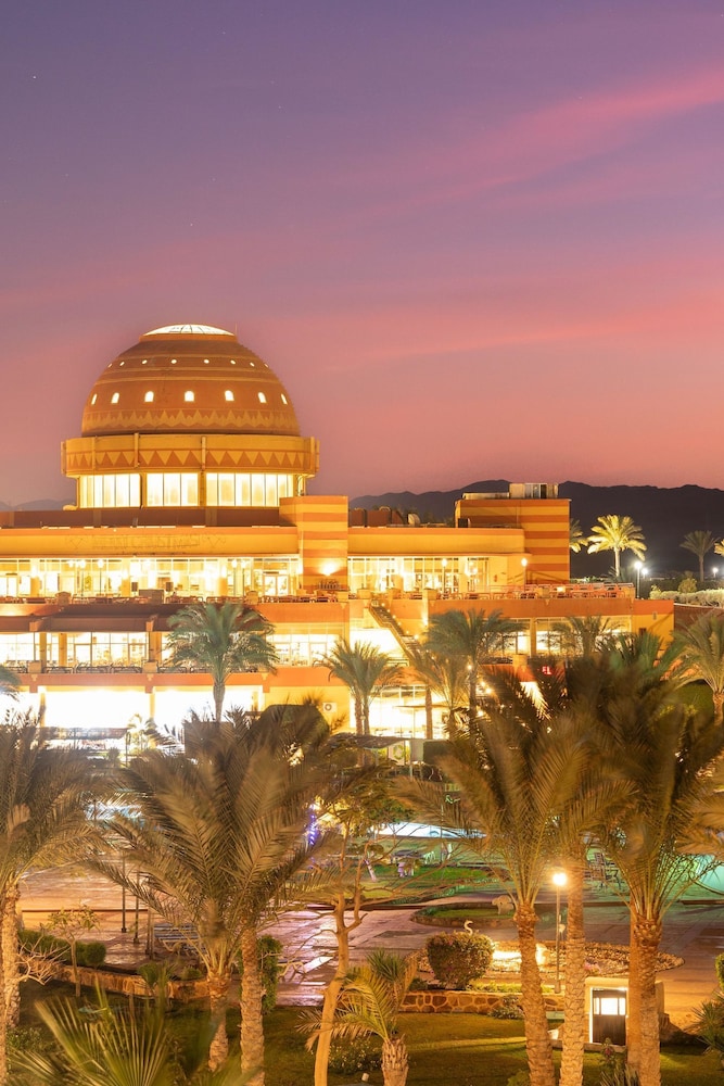 Malikia Resort Abu Dabbab — Hotel building in Marsa Alam, Red Sea