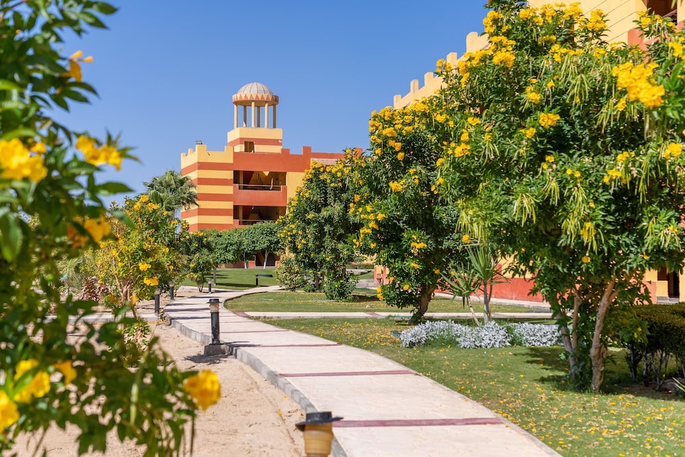 Malikia Resort Abu Dabbab — Hotel building in Marsa Alam, Red Sea