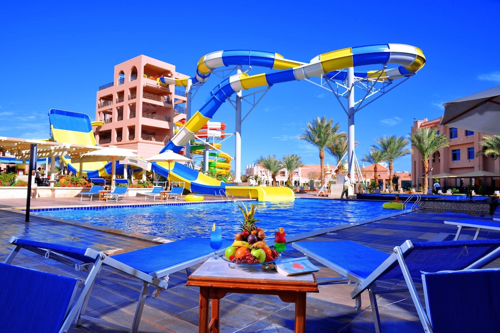 Pickalbatros Aqua Park Resort - Hurghada - All inclusive — Attractions for children in Hurghada, Red Sea