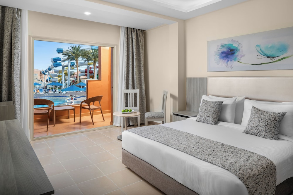 Pickalbatros Aqua Park Resort - Hurghada - All inclusive — Hotel rooms in Hurghada, Red Sea
