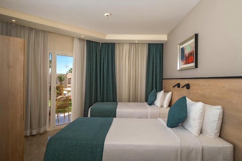Xperience Kiroseiz Parkland Resort — Hotel rooms in Sharm El Sheikh, Red Sea