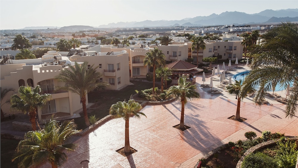 Xperience Kiroseiz Parkland Resort — Hotel building in Sharm El Sheikh, Red Sea
