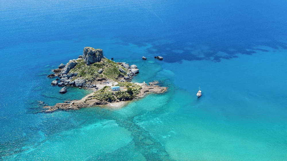 Ikos Aria - All Inclusive — Beach in Kefalos, South Aegean