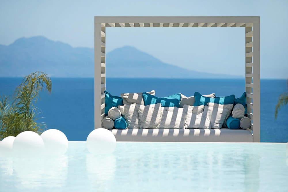 Ikos Aria - All Inclusive — Swimming pool in Kefalos, South Aegean