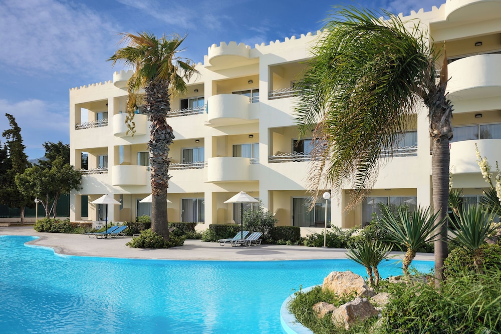 Blue Bay Beach Resort — Main photo in Ialyssos, South Aegean