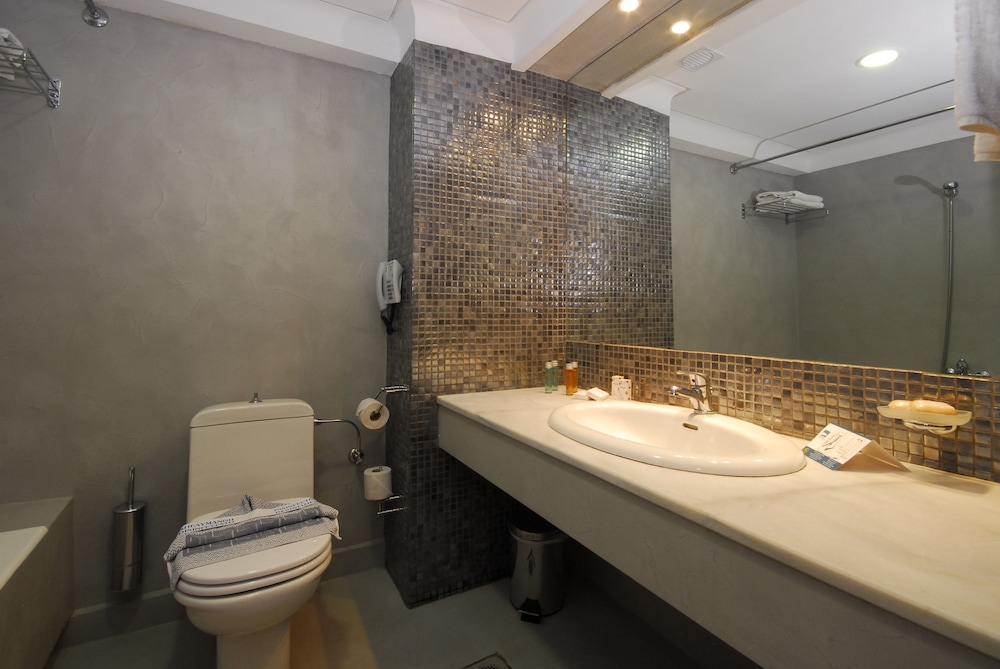 Kipriotis Village Resort by Anayia All Inclusive Resorts — Rooms in Psalidi, South Aegean