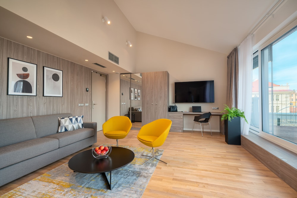 Hotel CUBE Prague — Hotel rooms in Prague, Prague