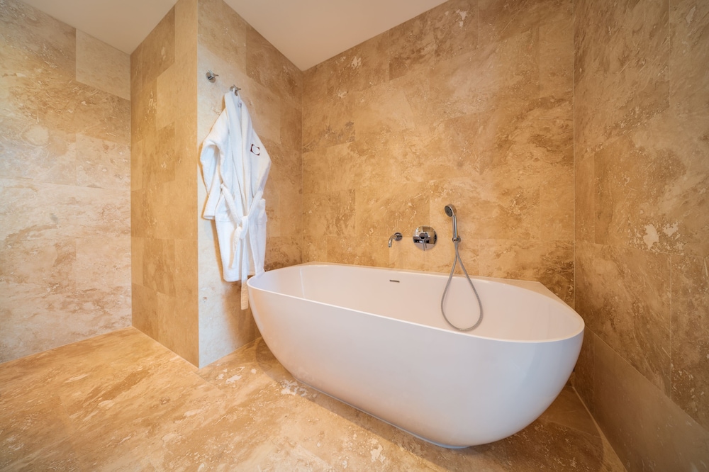 Hotel CUBE Prague — Hotel rooms in Prague, Prague