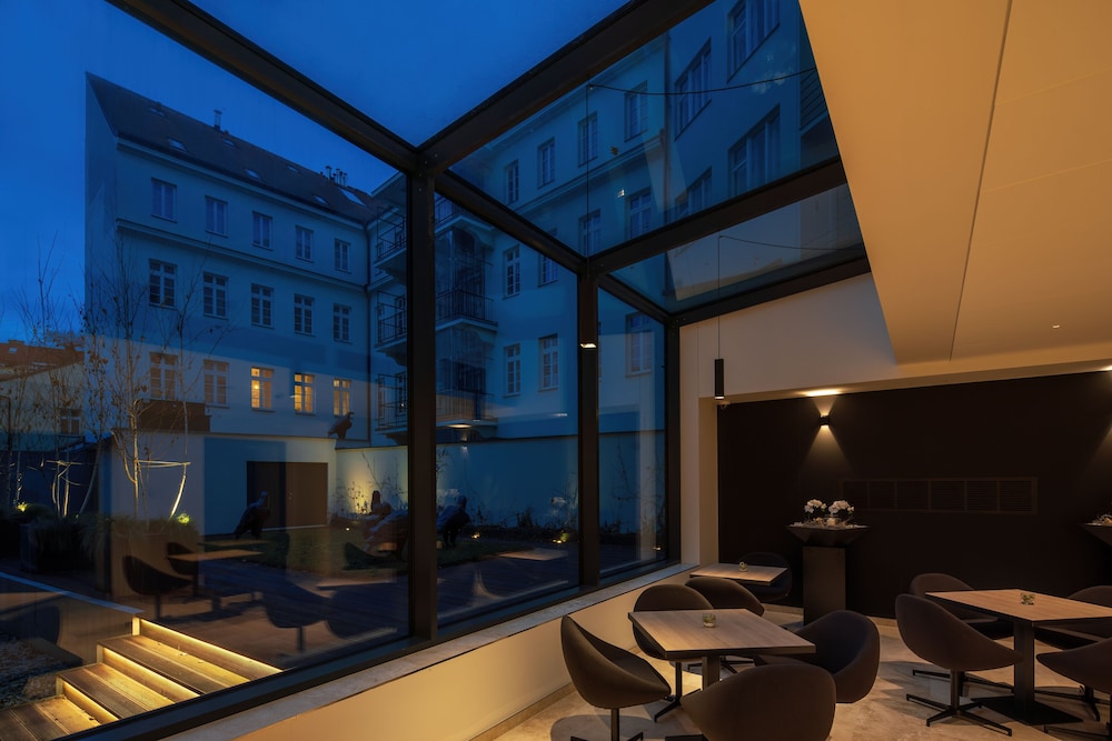 Hotel CUBE Prague — Restaurant & bars in Prague, Prague