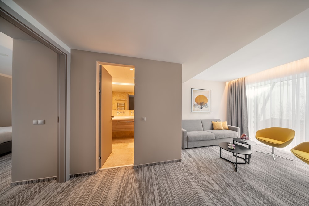 Hotel CUBE Prague — Hotel rooms in Prague, Prague