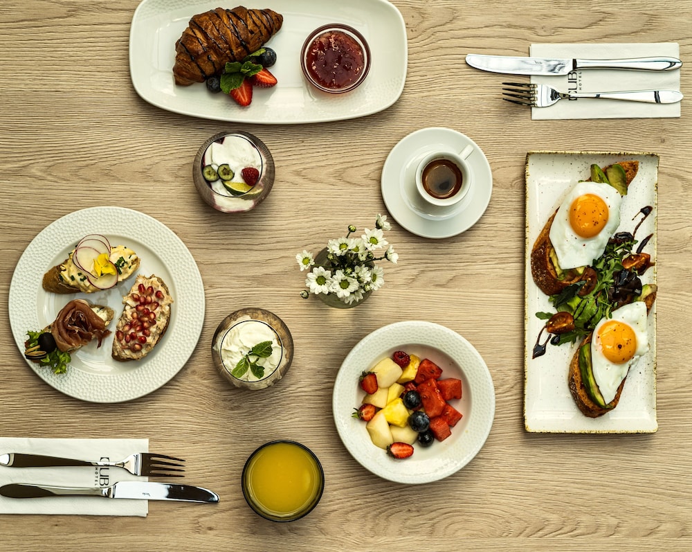 Hotel CUBE Prague — Restaurant & bars in Prague, Prague