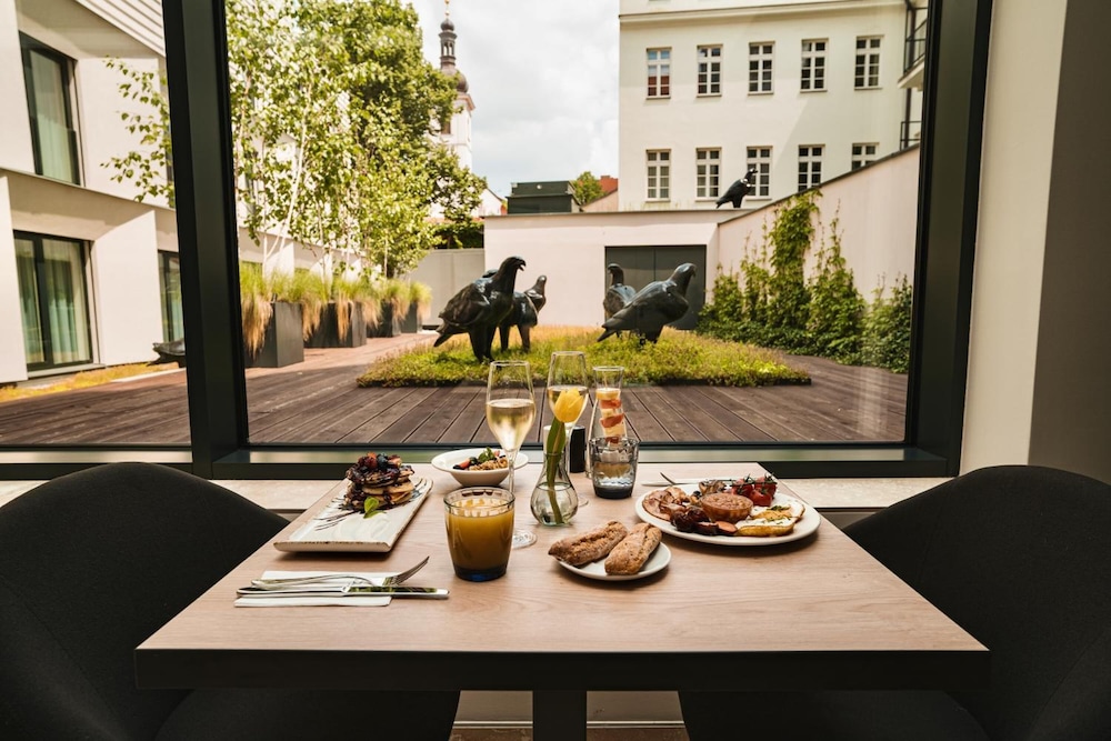 Hotel CUBE Prague — Restaurant & bars in Prague, Prague