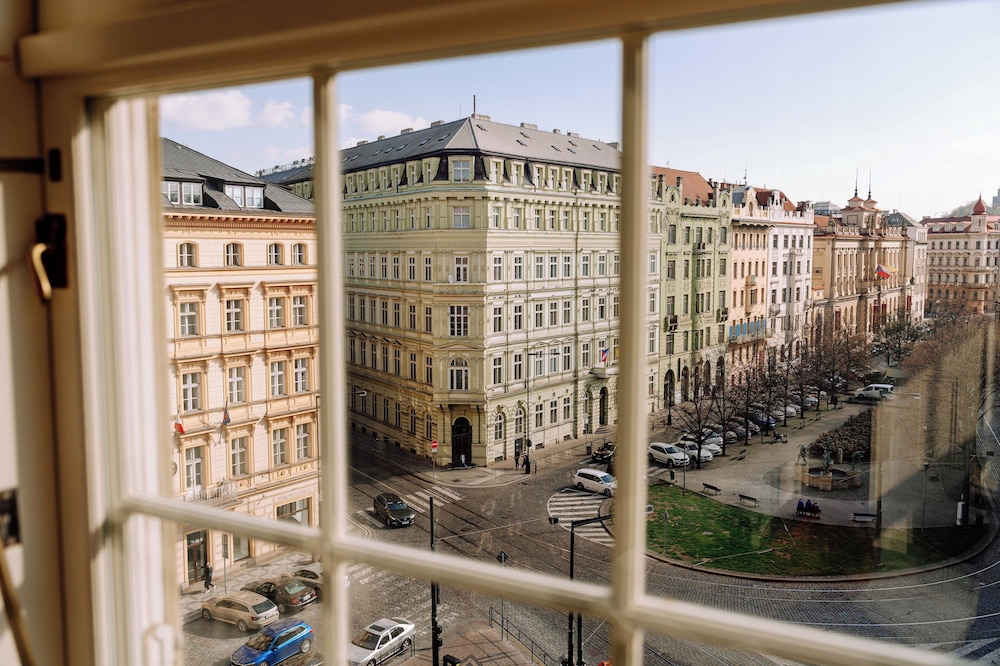 ANDAZ PRAGUE, BY HYATT - zdjęcie 3