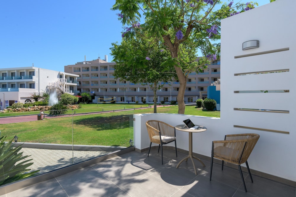 Avra Beach Resort Hotel & Bungalows - All Inclusive — Outdoor in Ialyssos, South Aegean