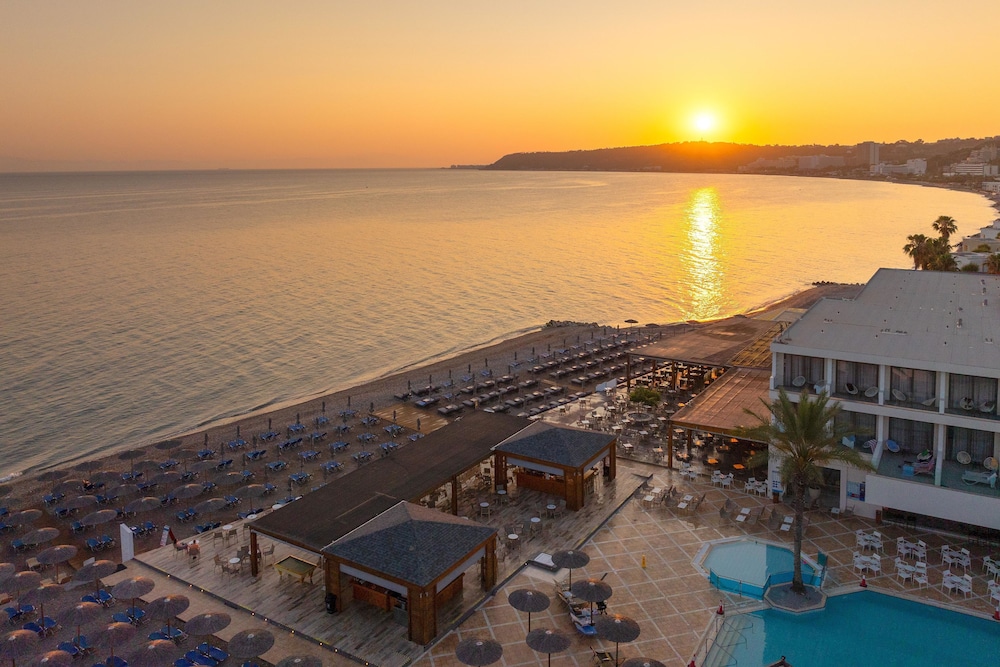 Avra Beach Resort Hotel & Bungalows - All Inclusive — Pool in Ialyssos, South Aegean