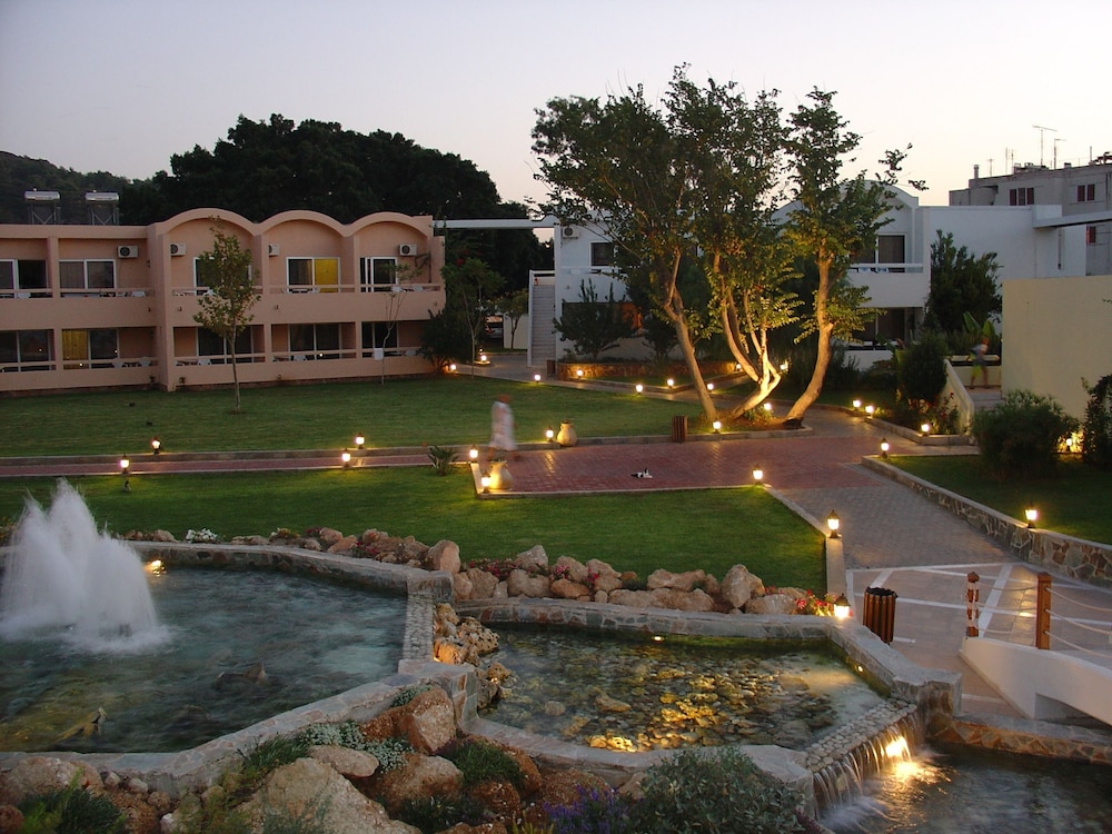 Avra Beach Resort Hotel & Bungalows - All Inclusive — Outdoor in Ialyssos, South Aegean