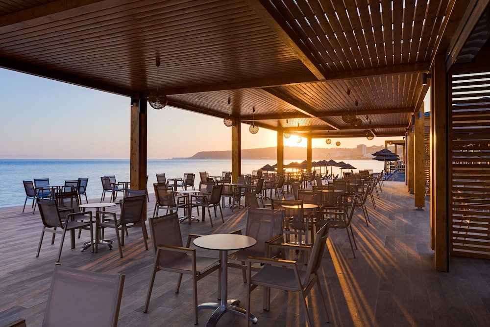 Avra Beach Resort Hotel & Bungalows - All Inclusive — Restaurant in Ialyssos, South Aegean