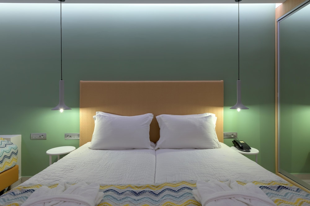 Avra Beach Resort Hotel & Bungalows - All Inclusive — Rooms in Ialyssos, South Aegean