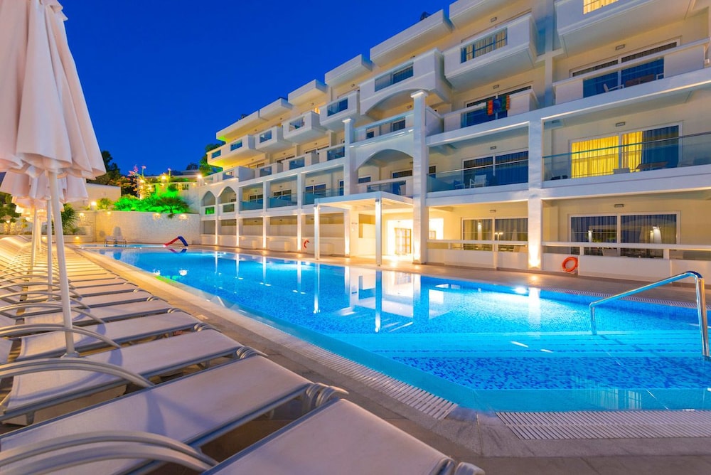 Lindos White Hotel & Suites — Pool in Lindos, South Aegean
