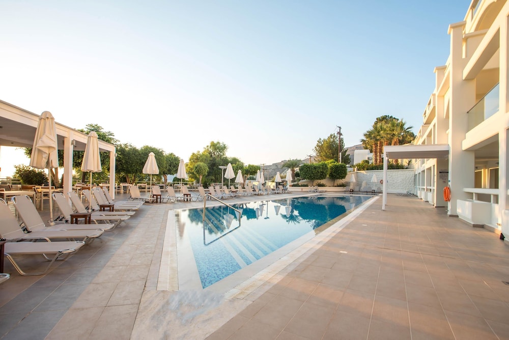 Lindos White Hotel & Suites — Pool in Lindos, South Aegean