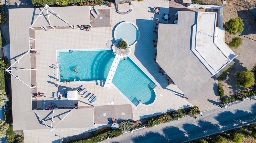 Lindos White Hotel & Suites — Pool in Lindos, South Aegean