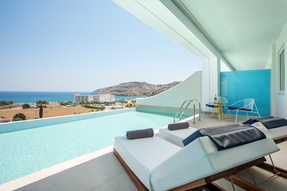 Lindos White Hotel & Suites — Rooms in Lindos, South Aegean