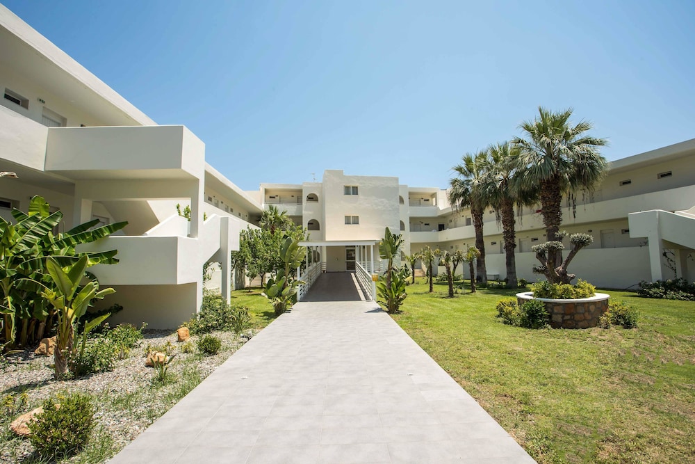 Lindos White Hotel & Suites — Outdoor in Lindos, South Aegean