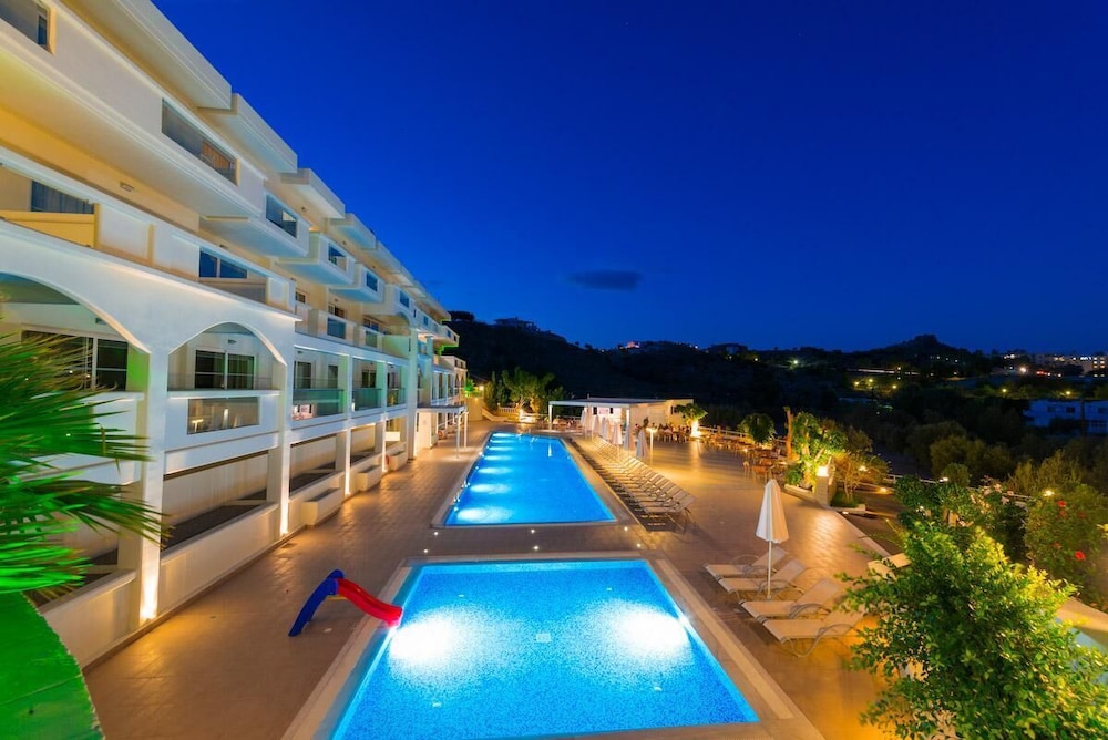 Lindos White Hotel & Suites - zdjęcie 2