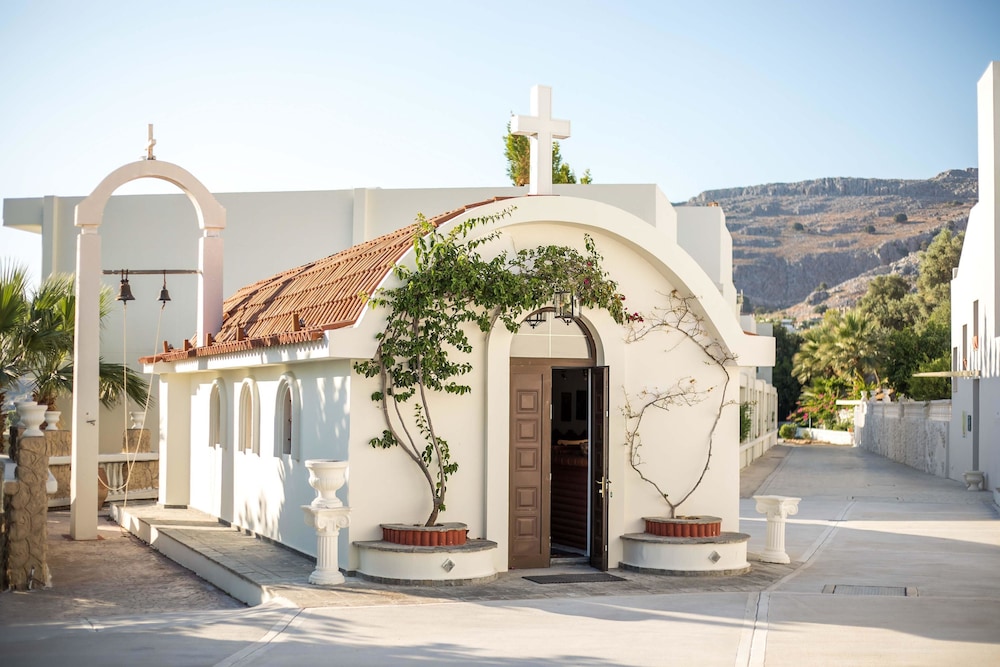 Lindos White Hotel & Suites — Outdoor in Lindos, South Aegean