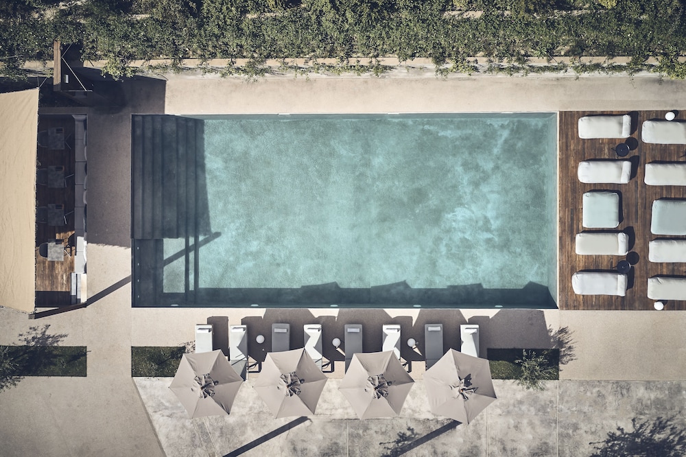Zante Maris Suites - Adults Only — Swimming pool in Tsilivi, Ionian Islands