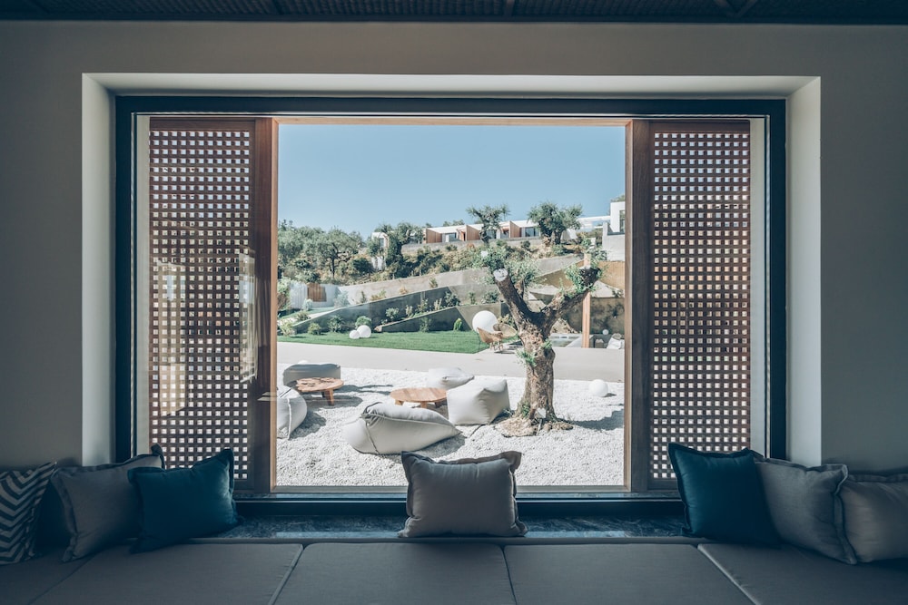 Zante Maris Suites - Adults Only — Hotel building in Tsilivi, Ionian Islands